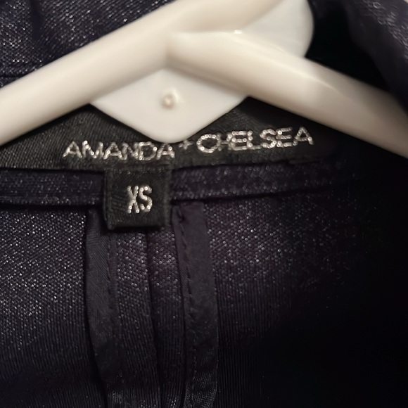 Amanda & Chelsea Blazer - Picture 2 of 4